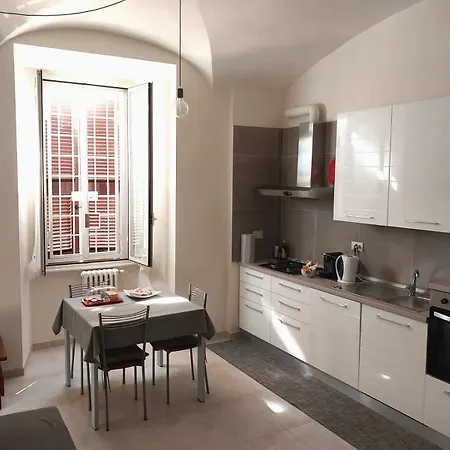 Acquedotto Di Nerone Guest house