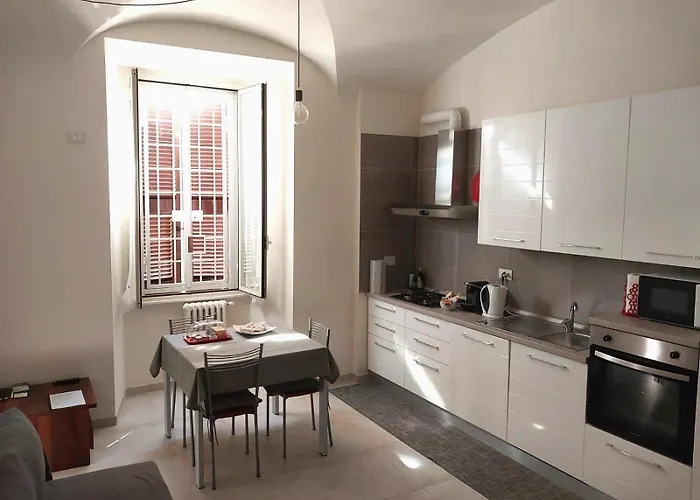 Acquedotto Di Nerone Pensión